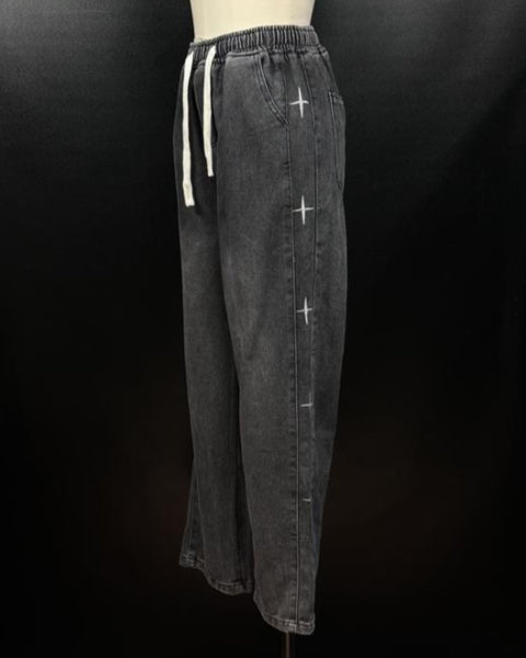 刺繡デザインワイドデニム