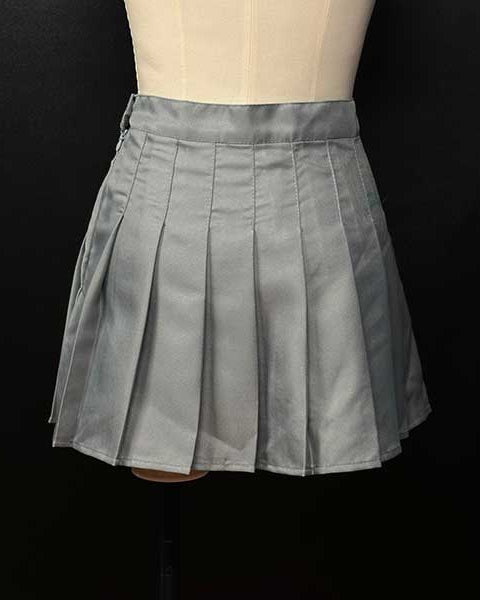 ショートプリーツスカート