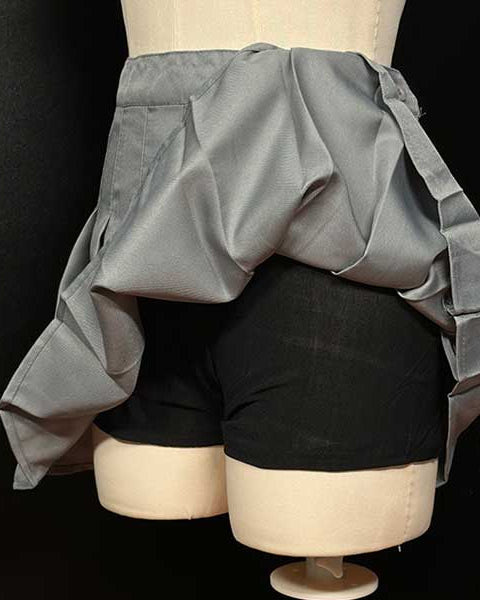 ショートプリーツスカート