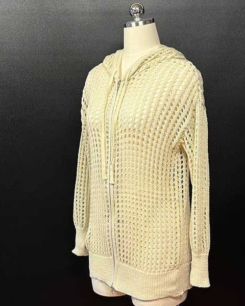 透かし編みニットパーカー