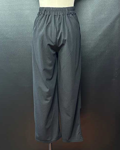 カットソースラックス