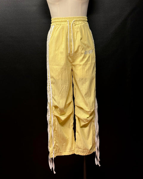 リラックスリボンワイドパンツ