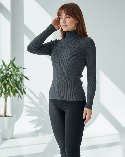 ハイネックニットトップス