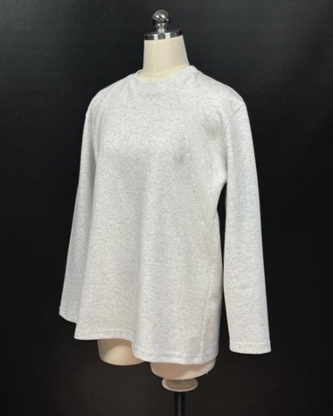 オーバーサイズスウェット