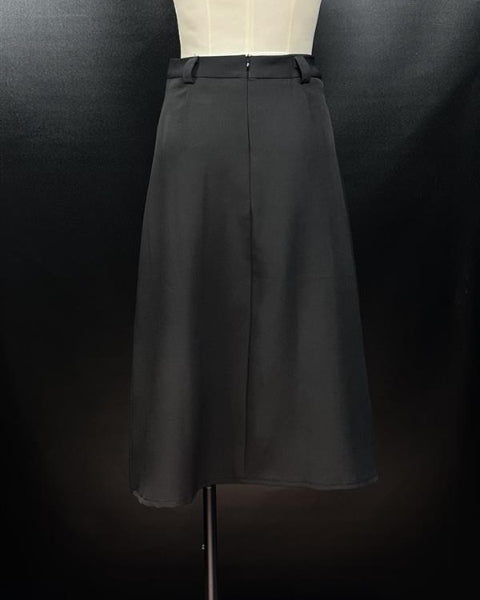 プリーツロングスカート